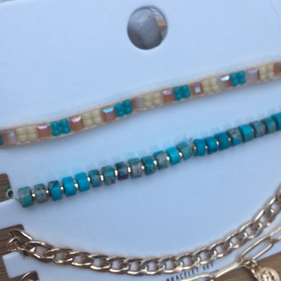 New 4 Piece Turquoise Gold Tone Chain Beads Bracelet Set - Picture 2 of 5